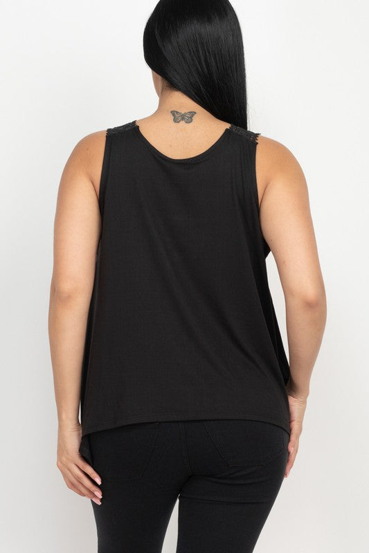 Criss-cross V neck top